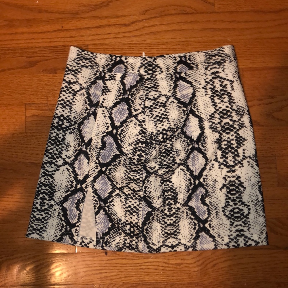 snake skin min skirt